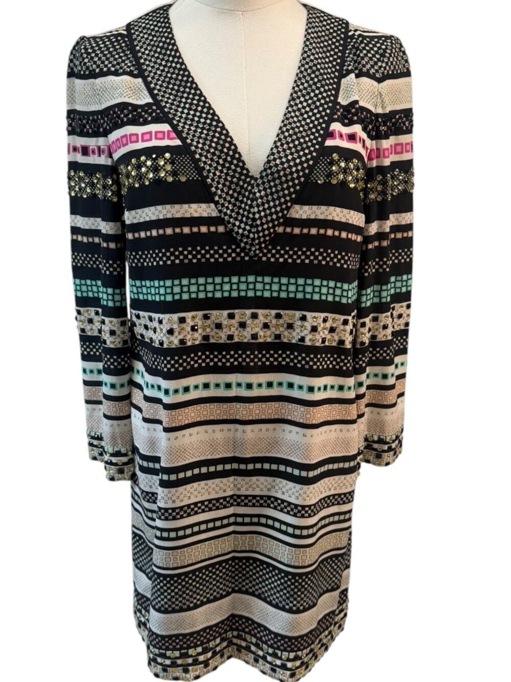 EUC Diane von Furstenberg Embellished Geometric Print Shift Dress Size 2